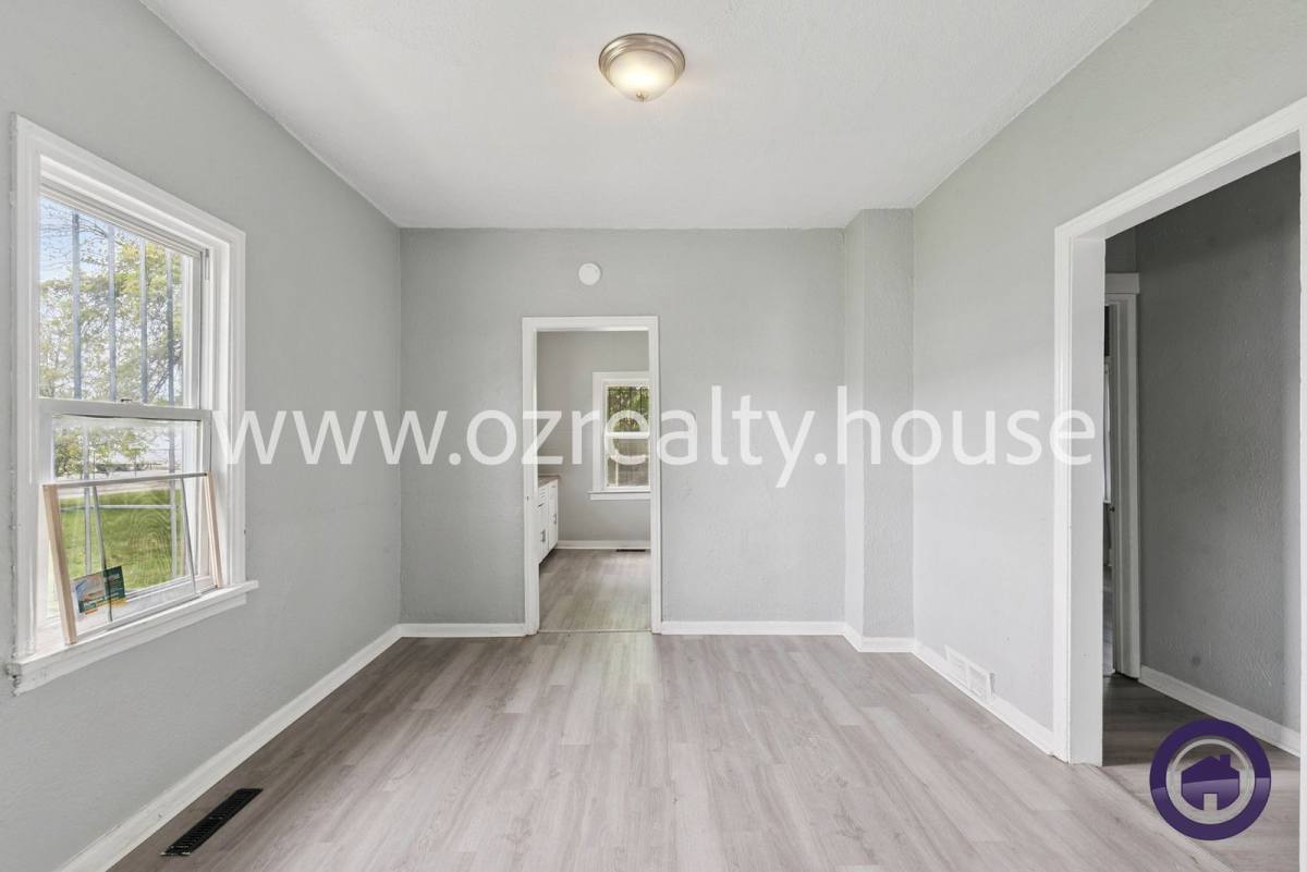 207 Pulaski St – photo 5