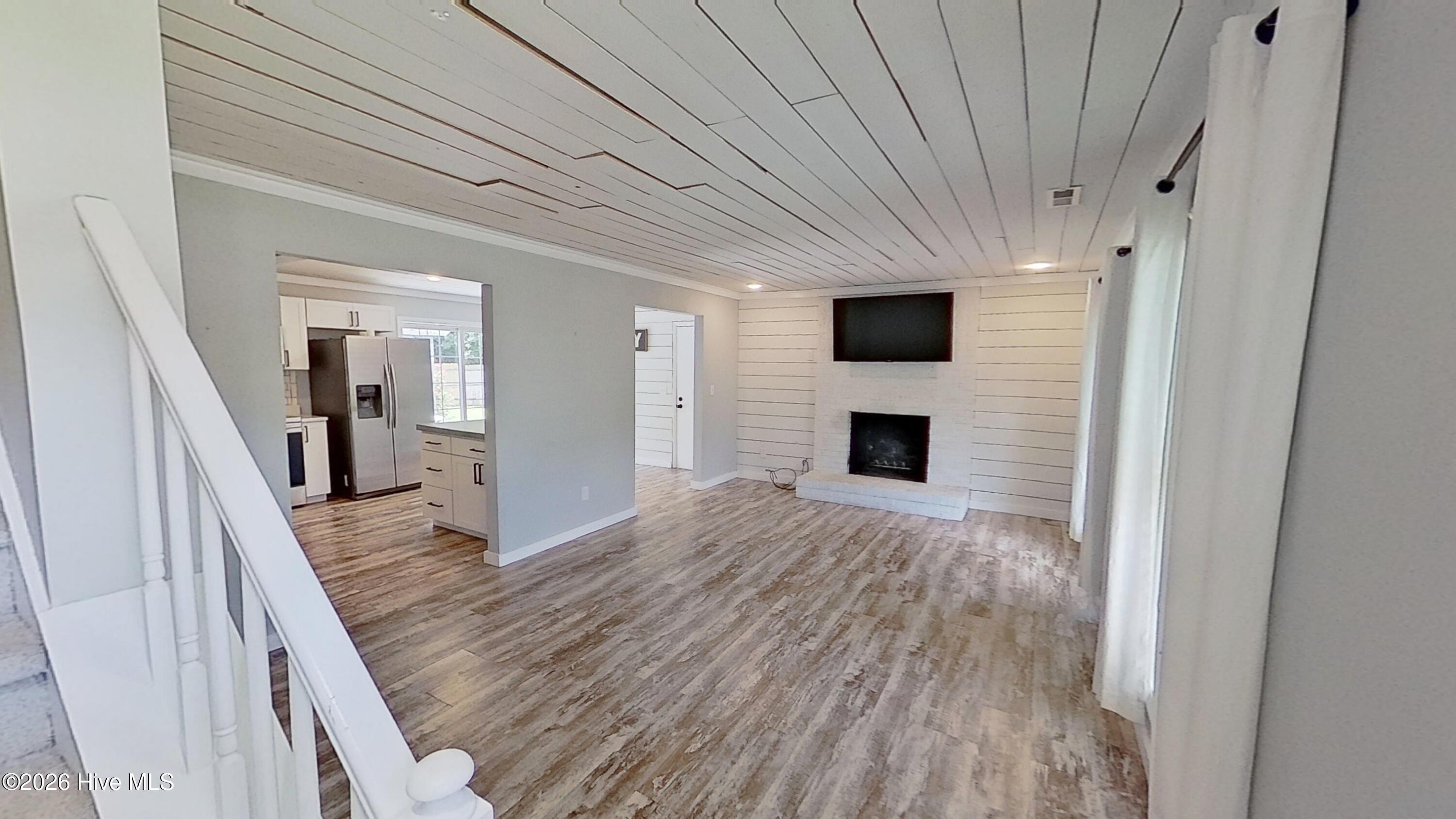 4723 Waltmoor Rd – photo 4