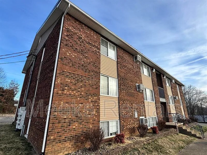 Main Street Apartments – photo 4