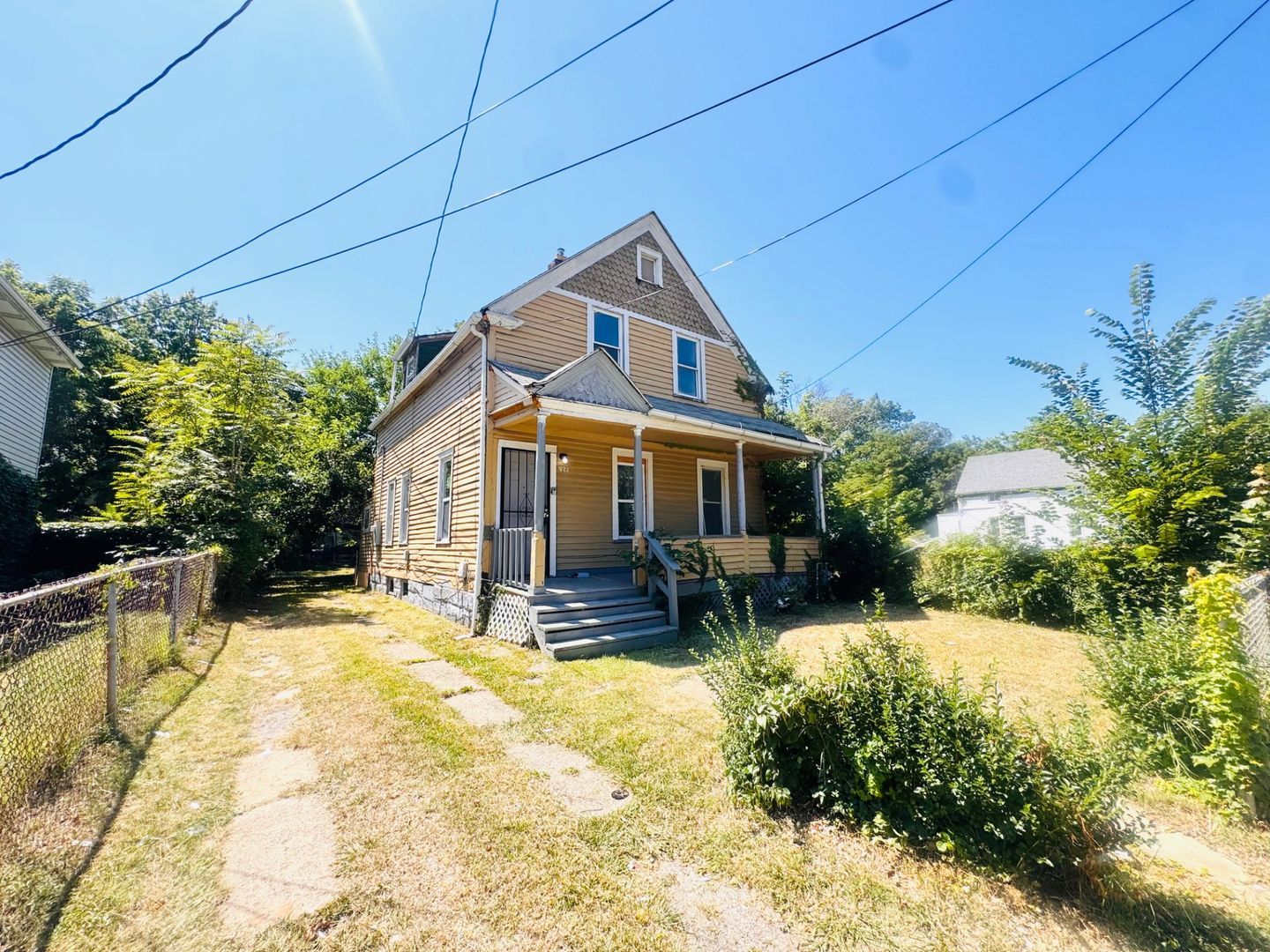 924 Ansel Rd – photo 2