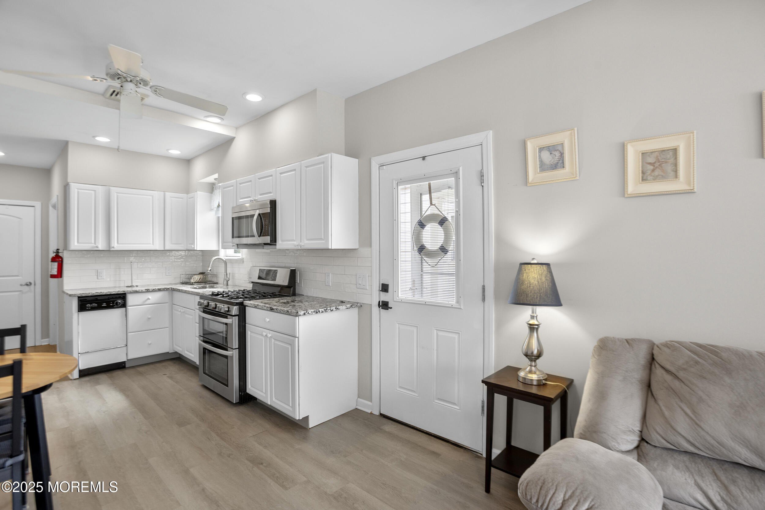 488 2nd Ave #REAR – photo 2