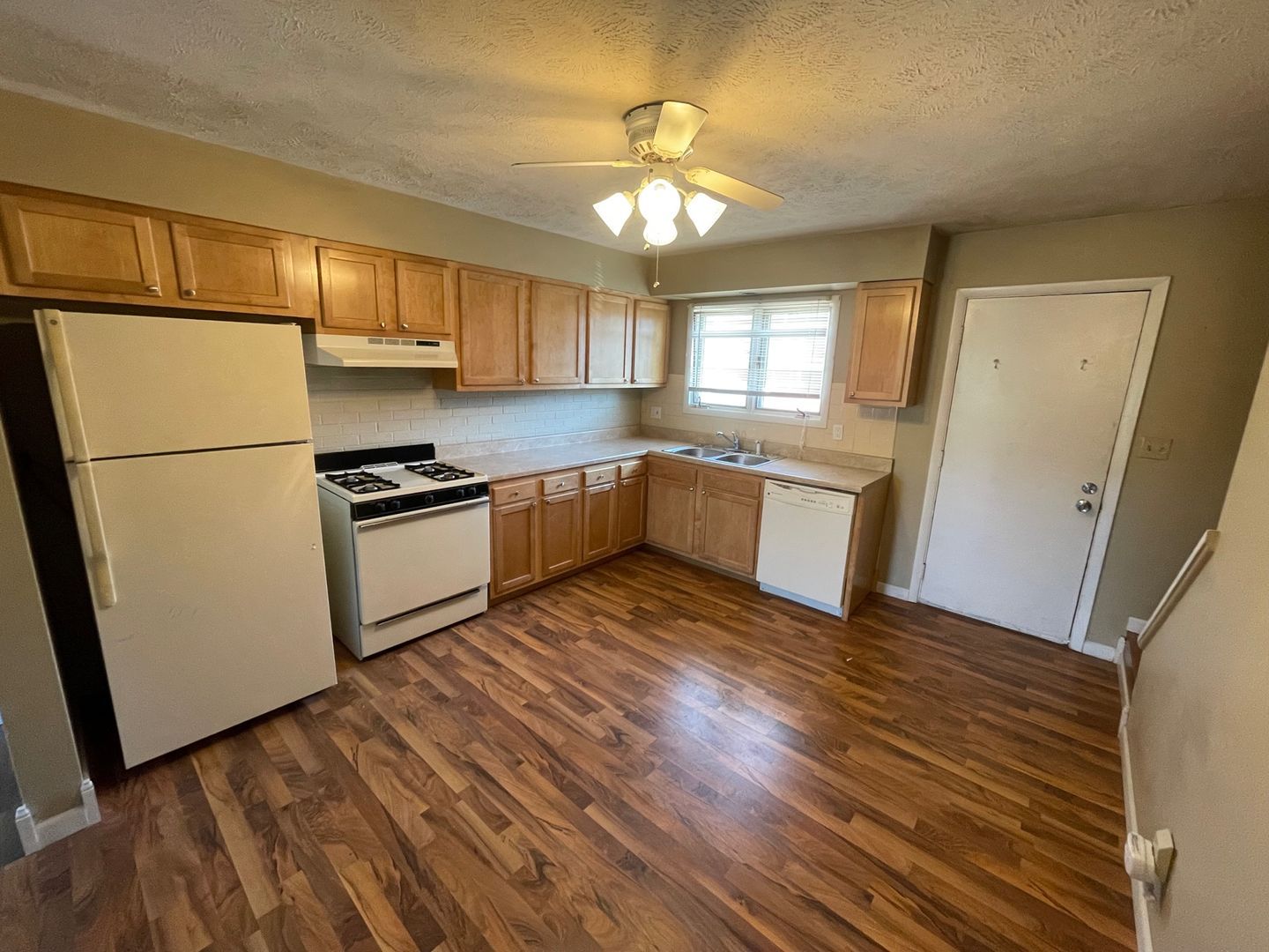 1103 Gettysburg Dr unit 01 – photo 1