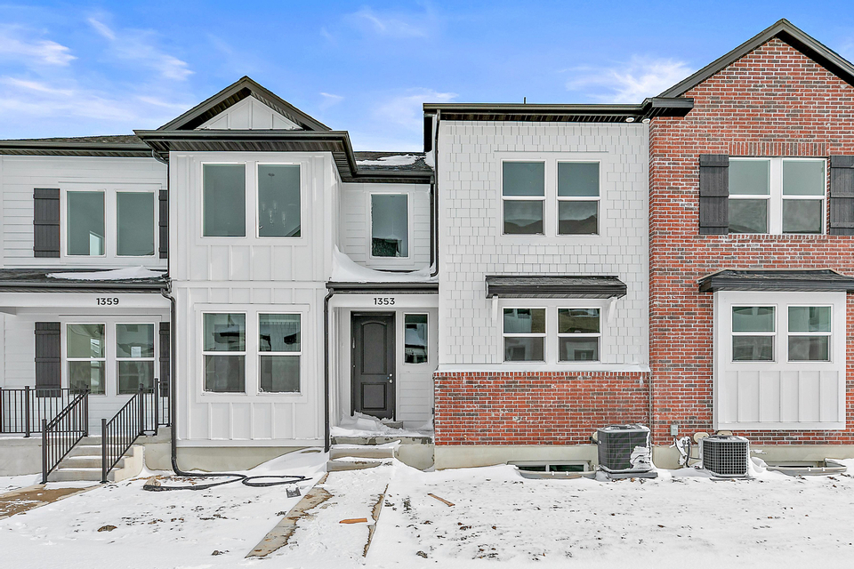 1353 N 3740 W unit North Room – photo 4