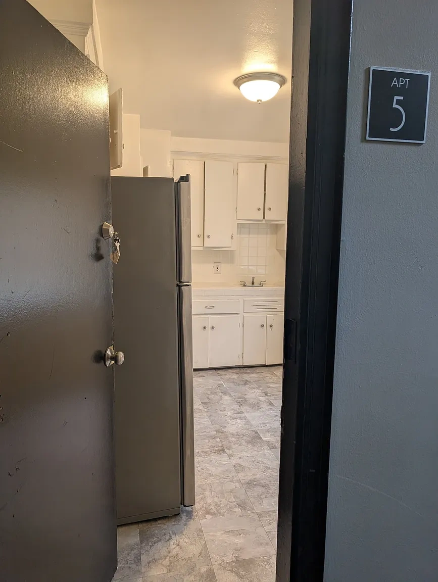 Oakman-Belleterre Apartments – Floor plan