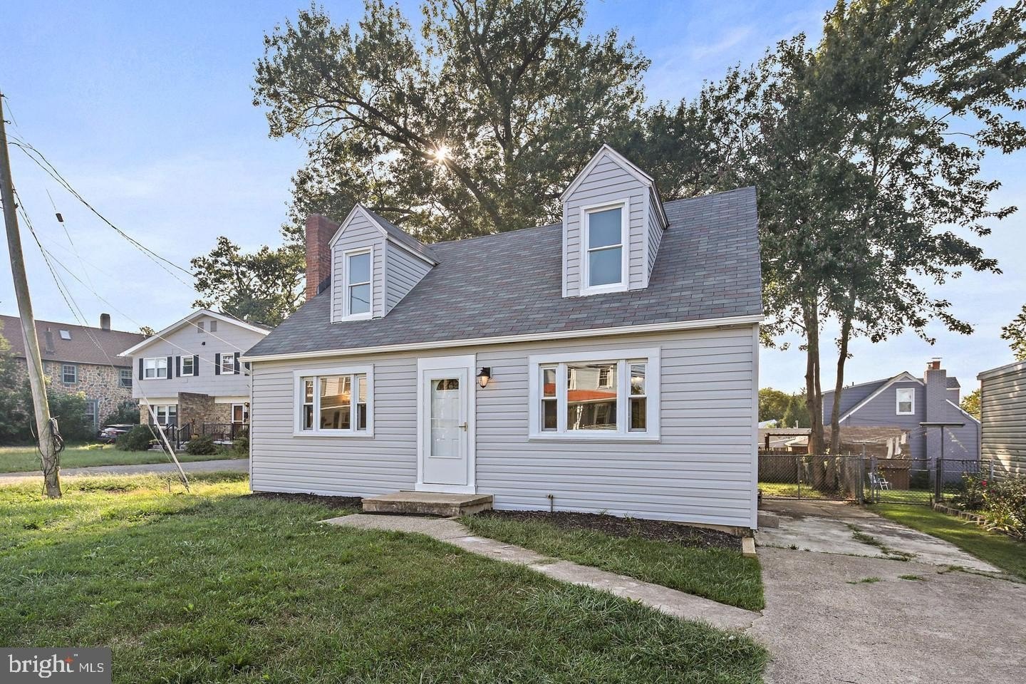 423 Ingleside Ave – photo 2