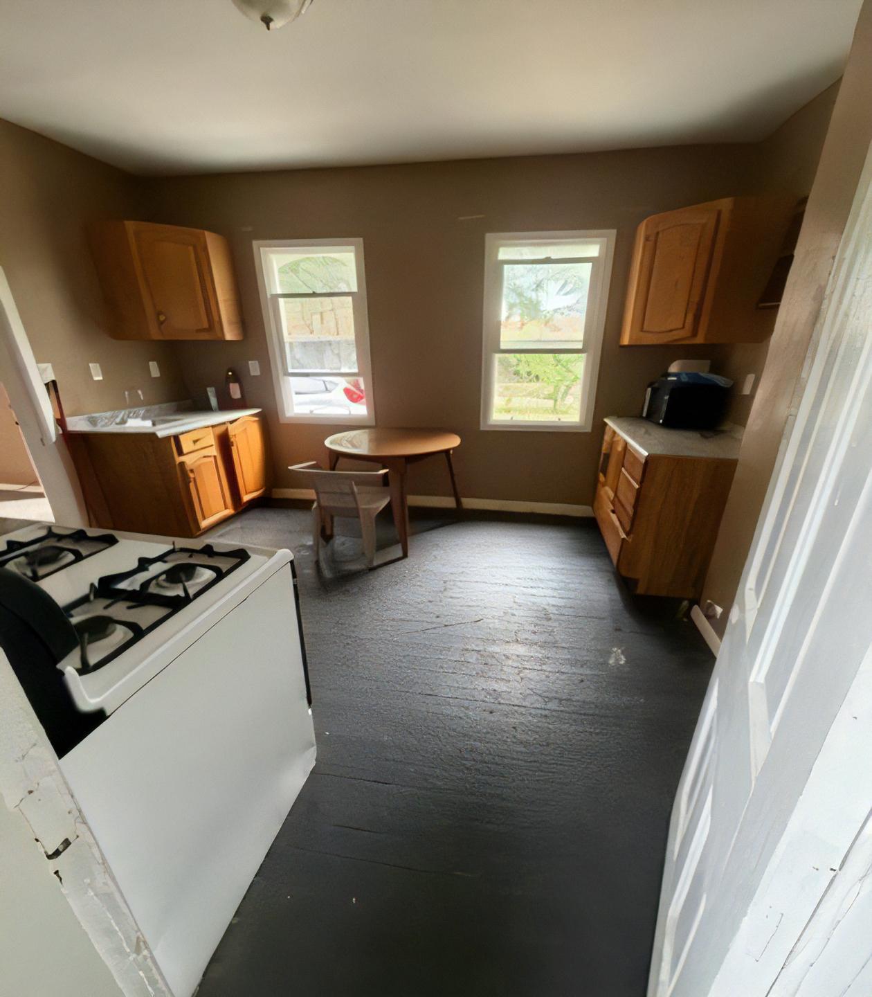 1633 E 49th St unit REAR – photo 1