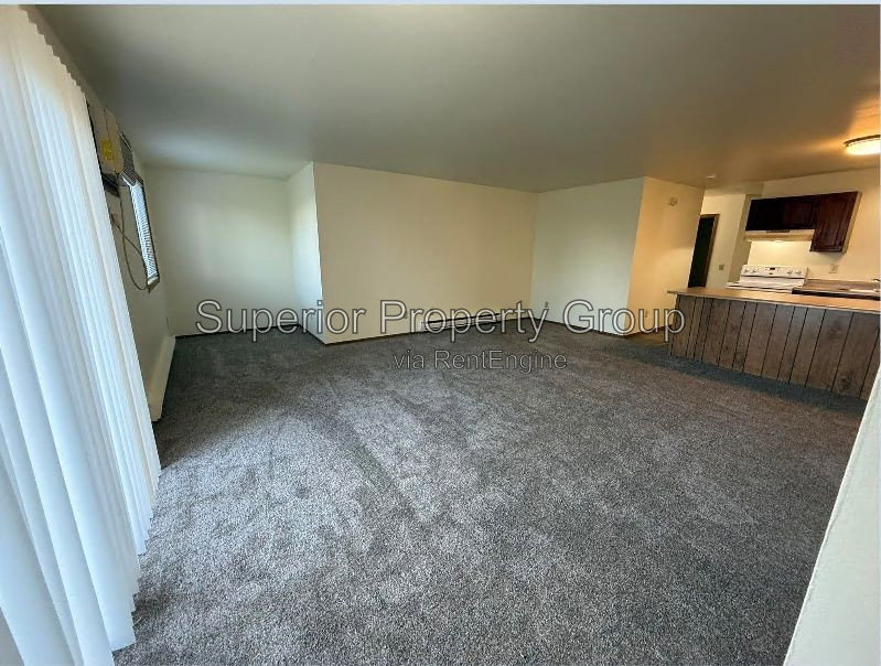 2222 Independence Ln unit 18 – photo 2