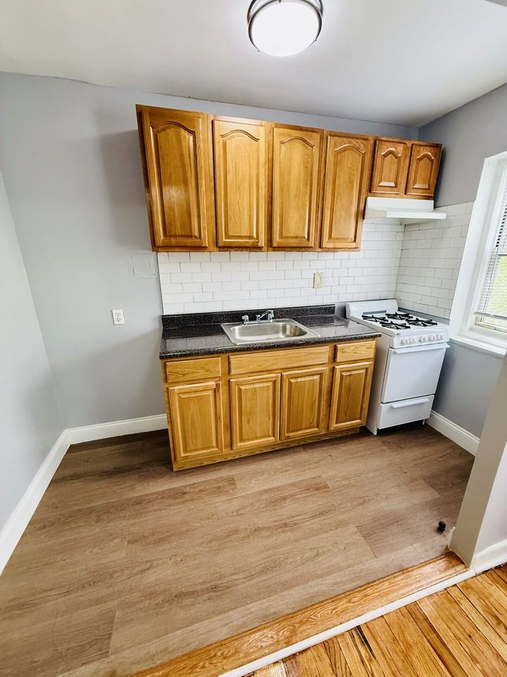68 Elmwood Ave unit S – photo 3