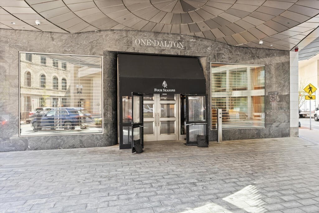 1 Dalton St unit 2804 – photo 2