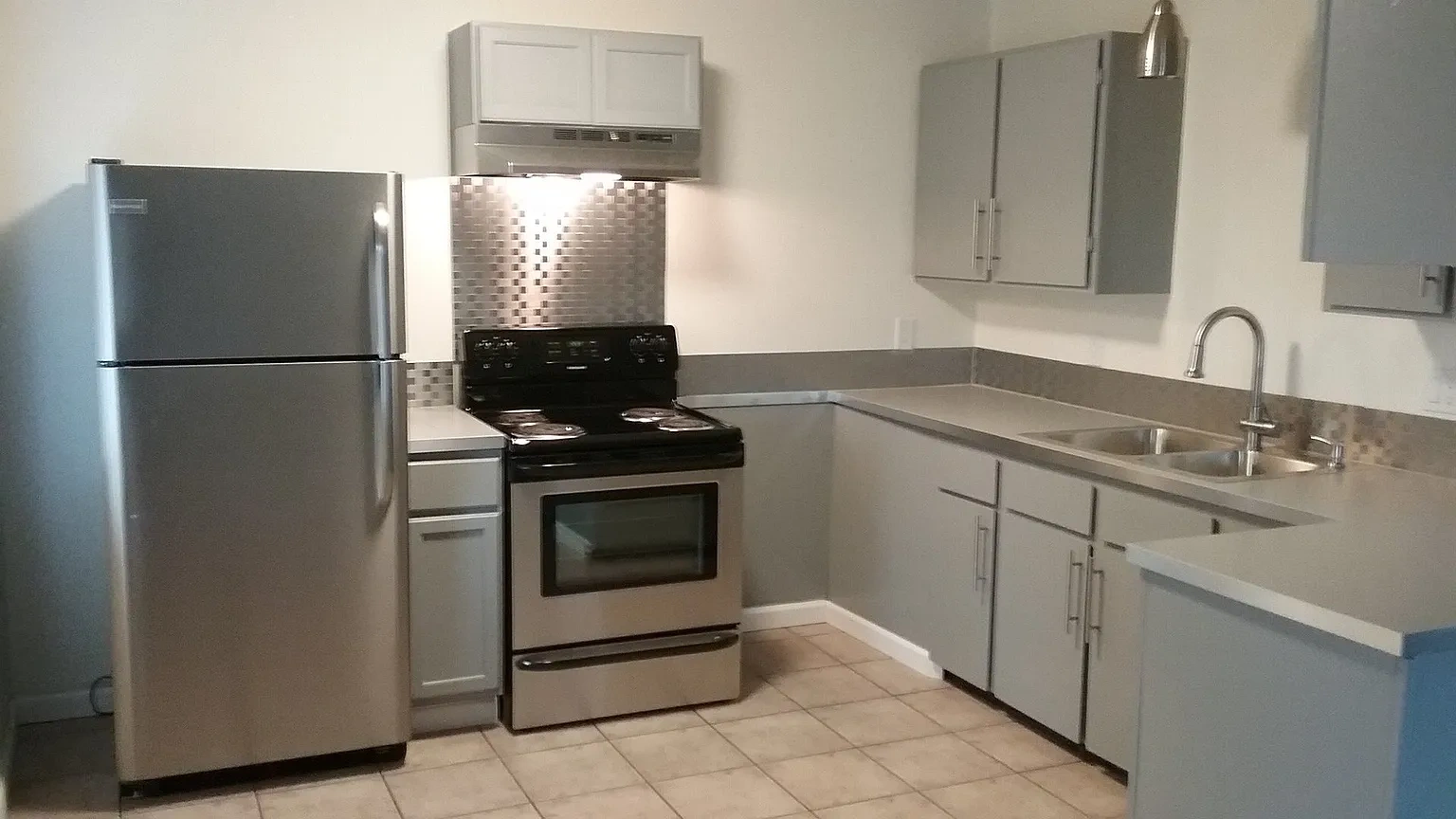 Dry Creek Apartments – photo 1