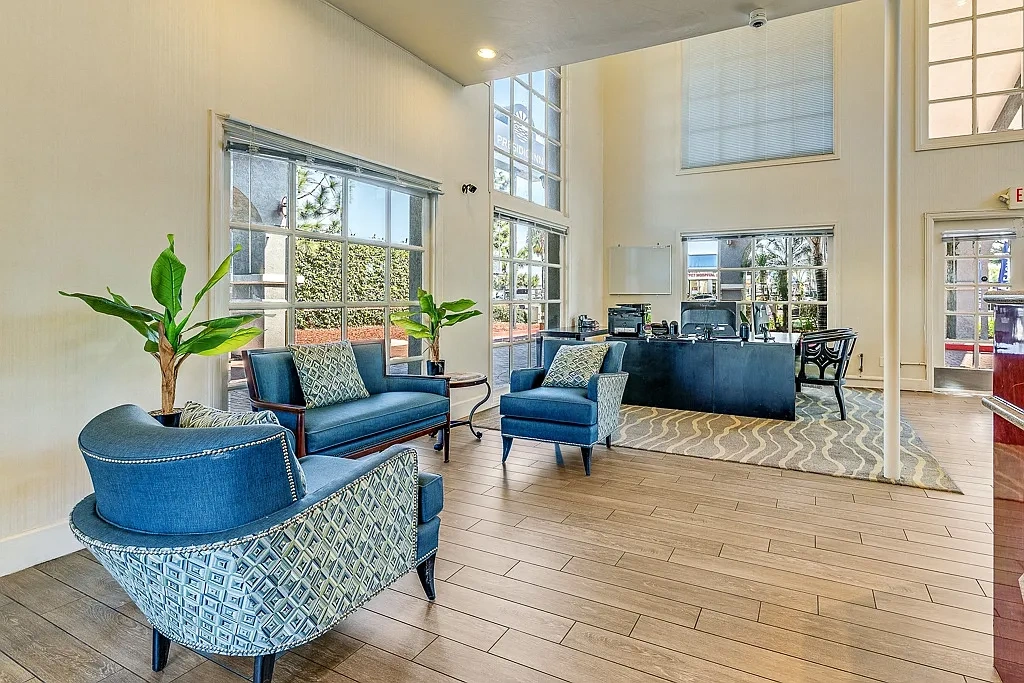 The Presidio Apartments – photo 2
