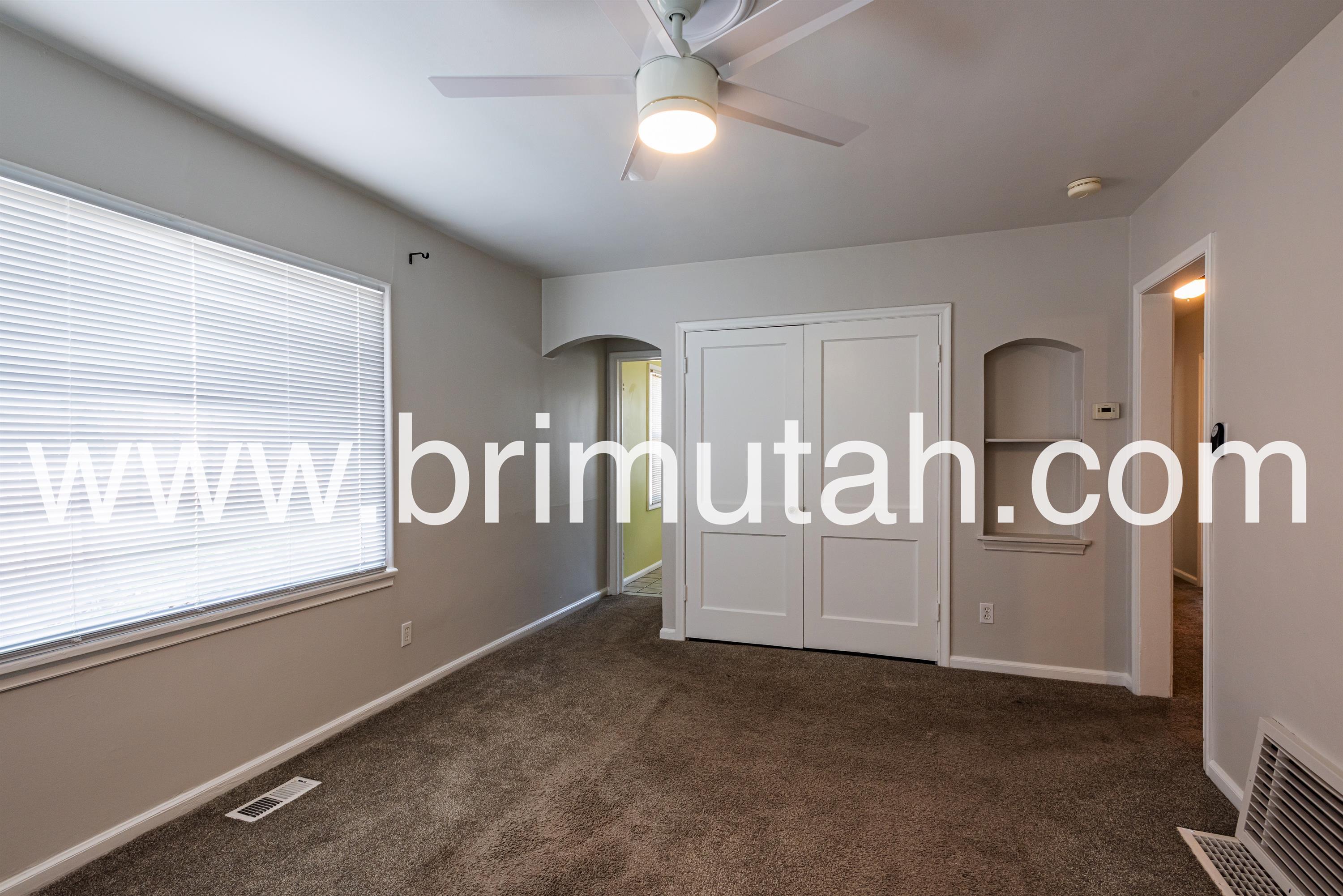 2364 E Redondo Ave – photo 2