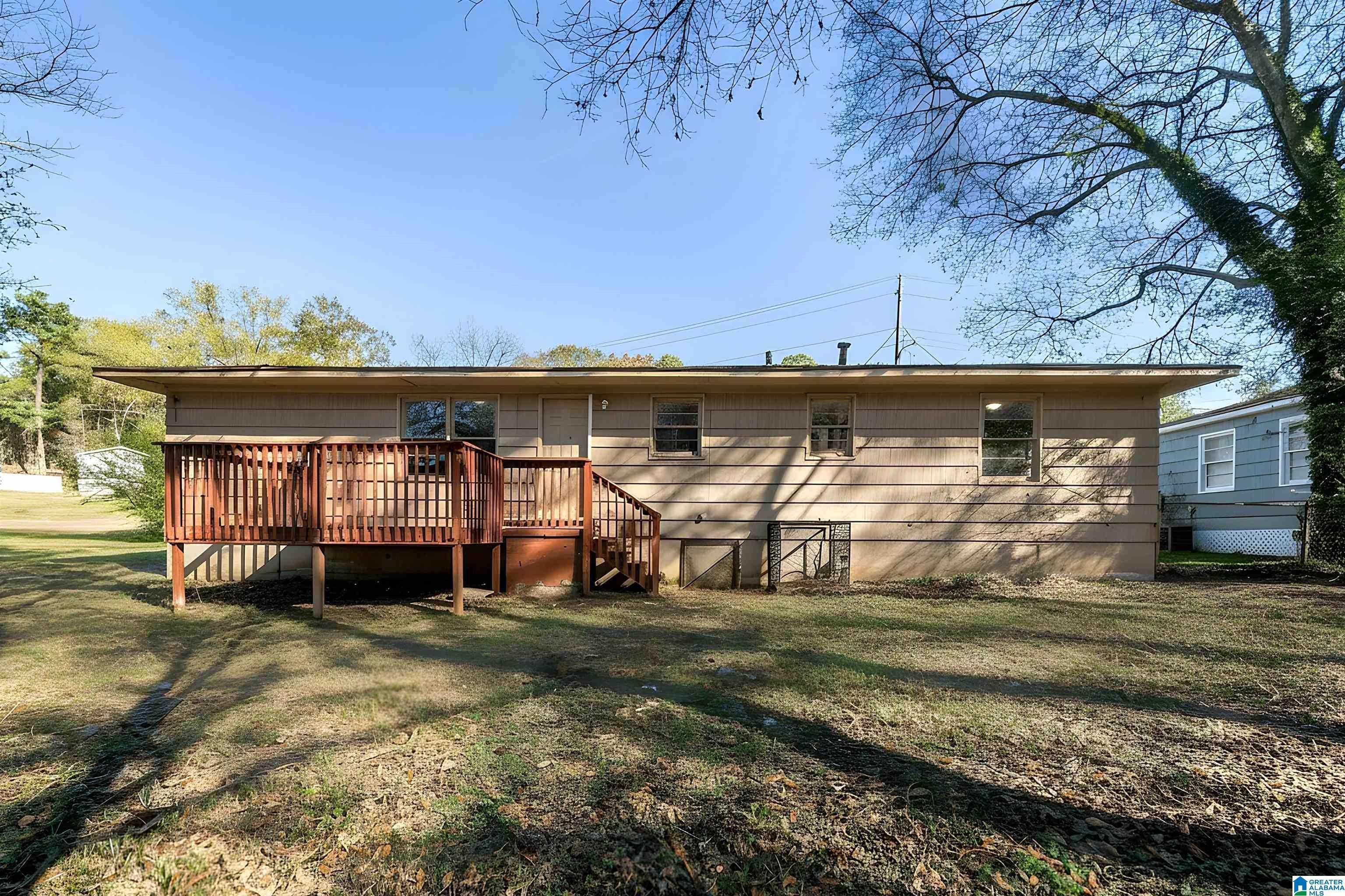 832 Alden Ave – photo 3