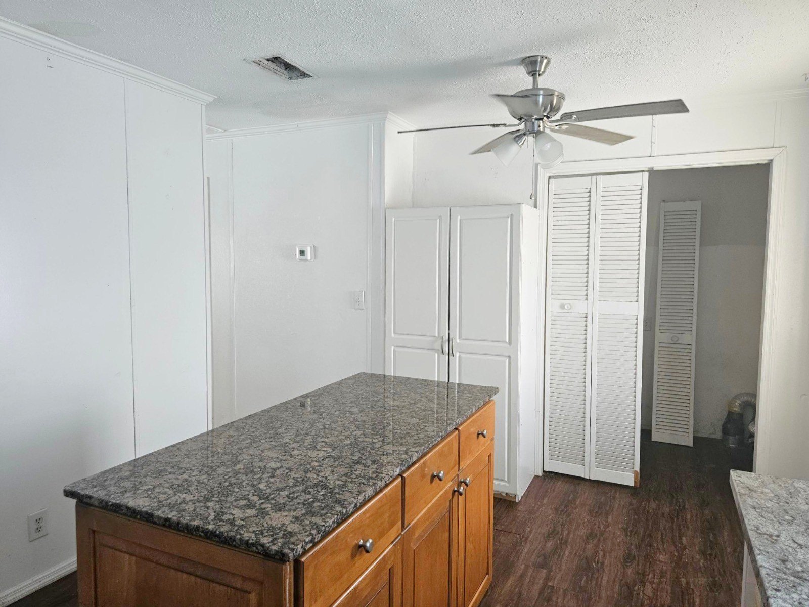 5917 14th St W #301 – photo 2