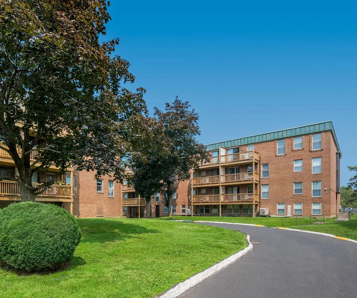 Cove West Hartford – photo 4