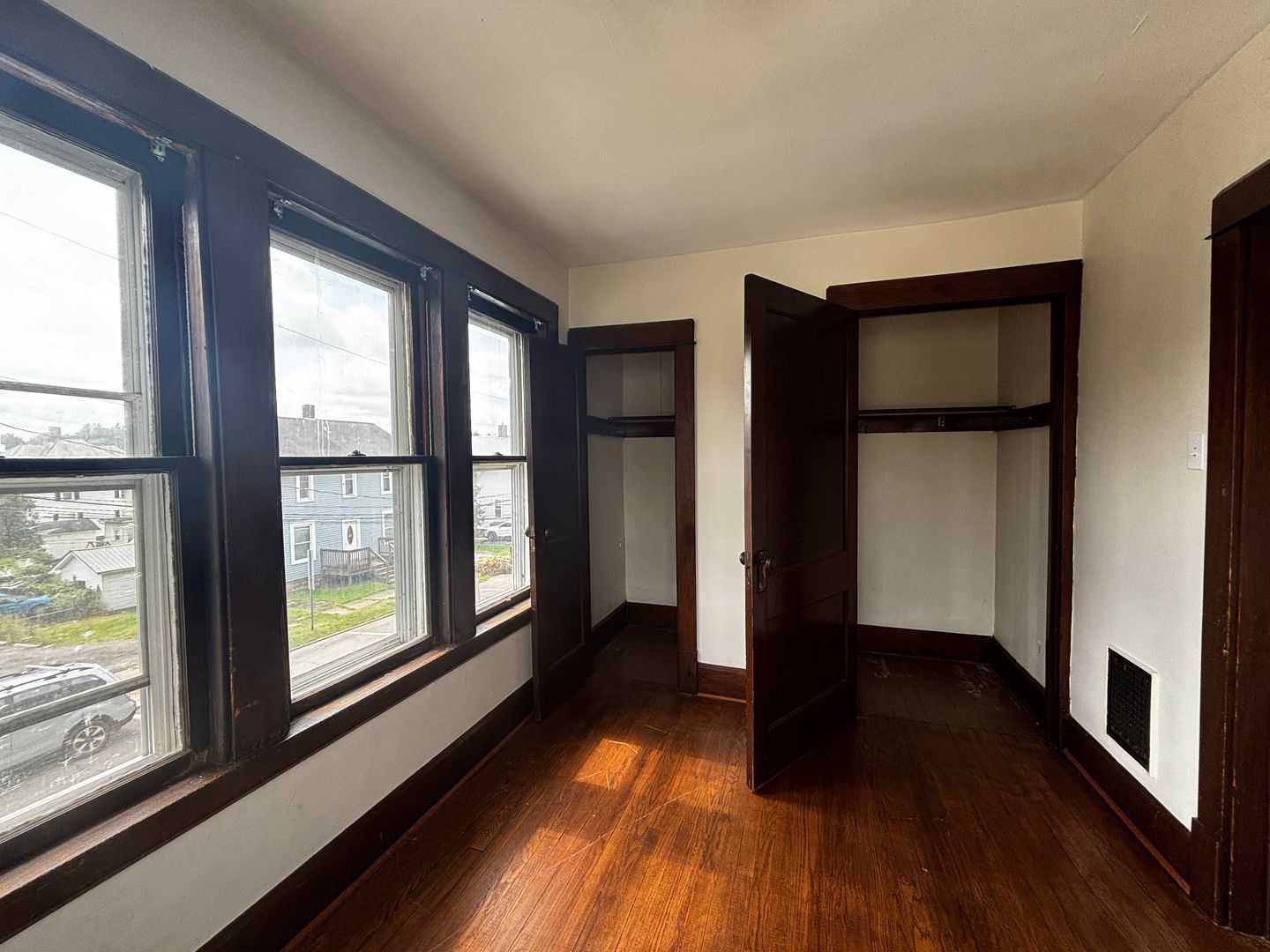 429 S Broad St unit Unit 2R – photo 3
