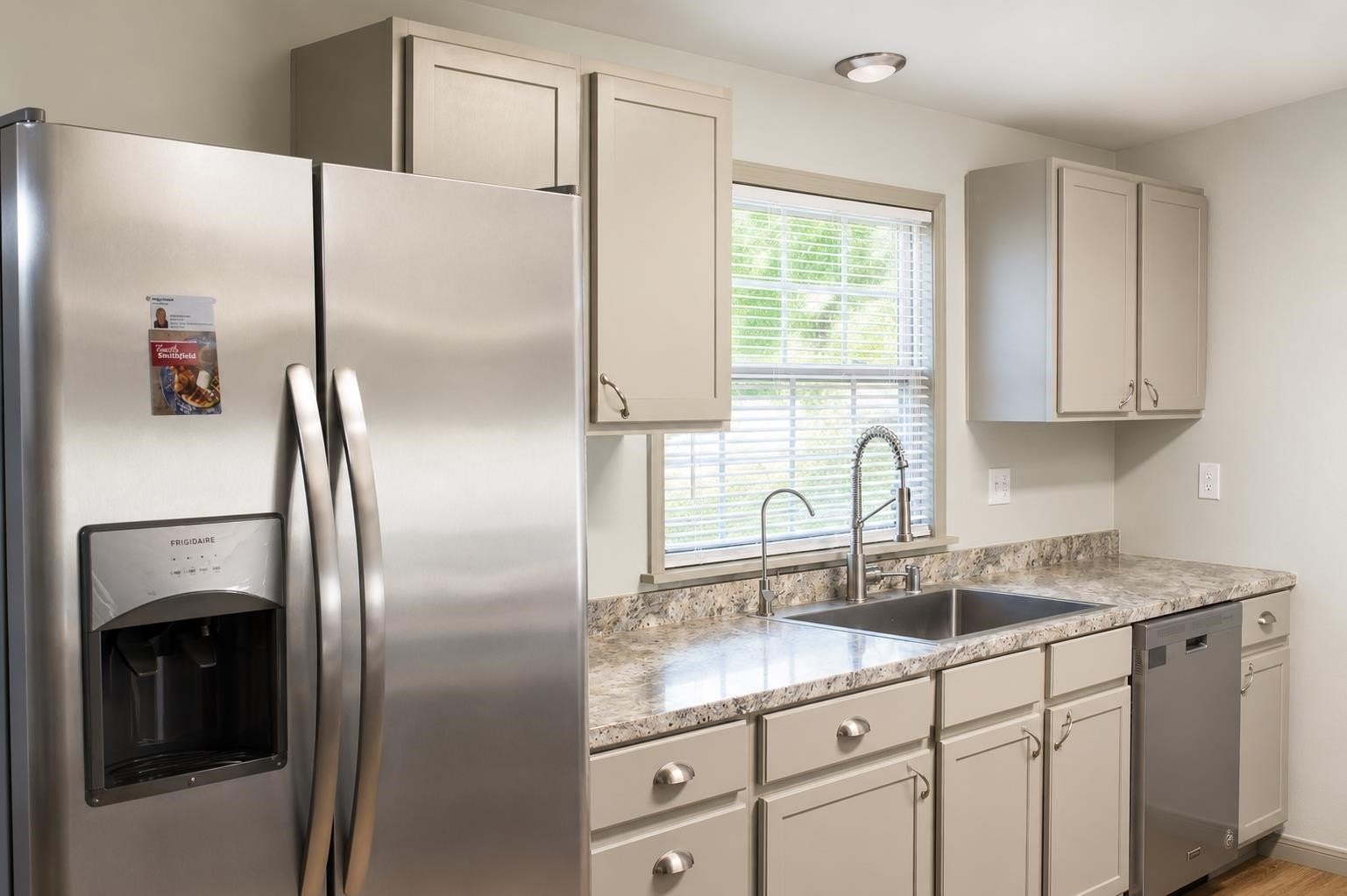 102 Crestview – photo 3