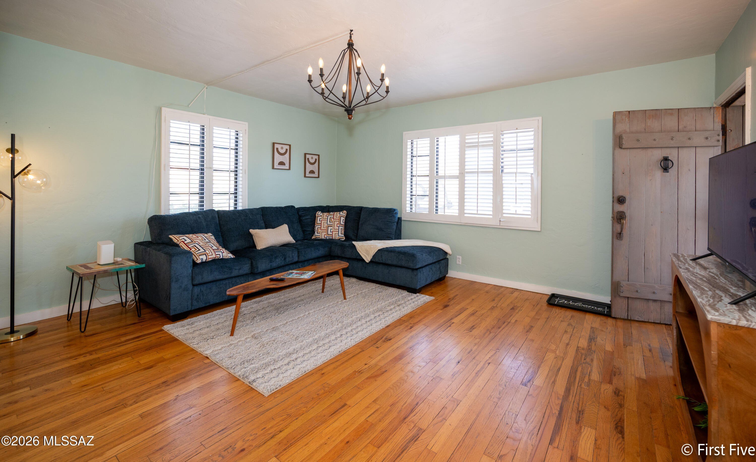 2620 E Lee St – photo 4