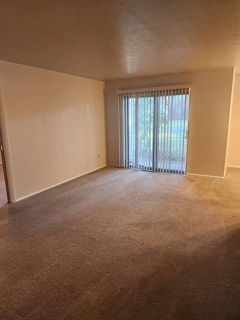Monticello Apartments & Townhomes including Logan Gate & Logan Way – Floor plan