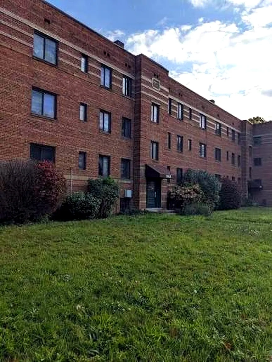 Noble Place – photo 2