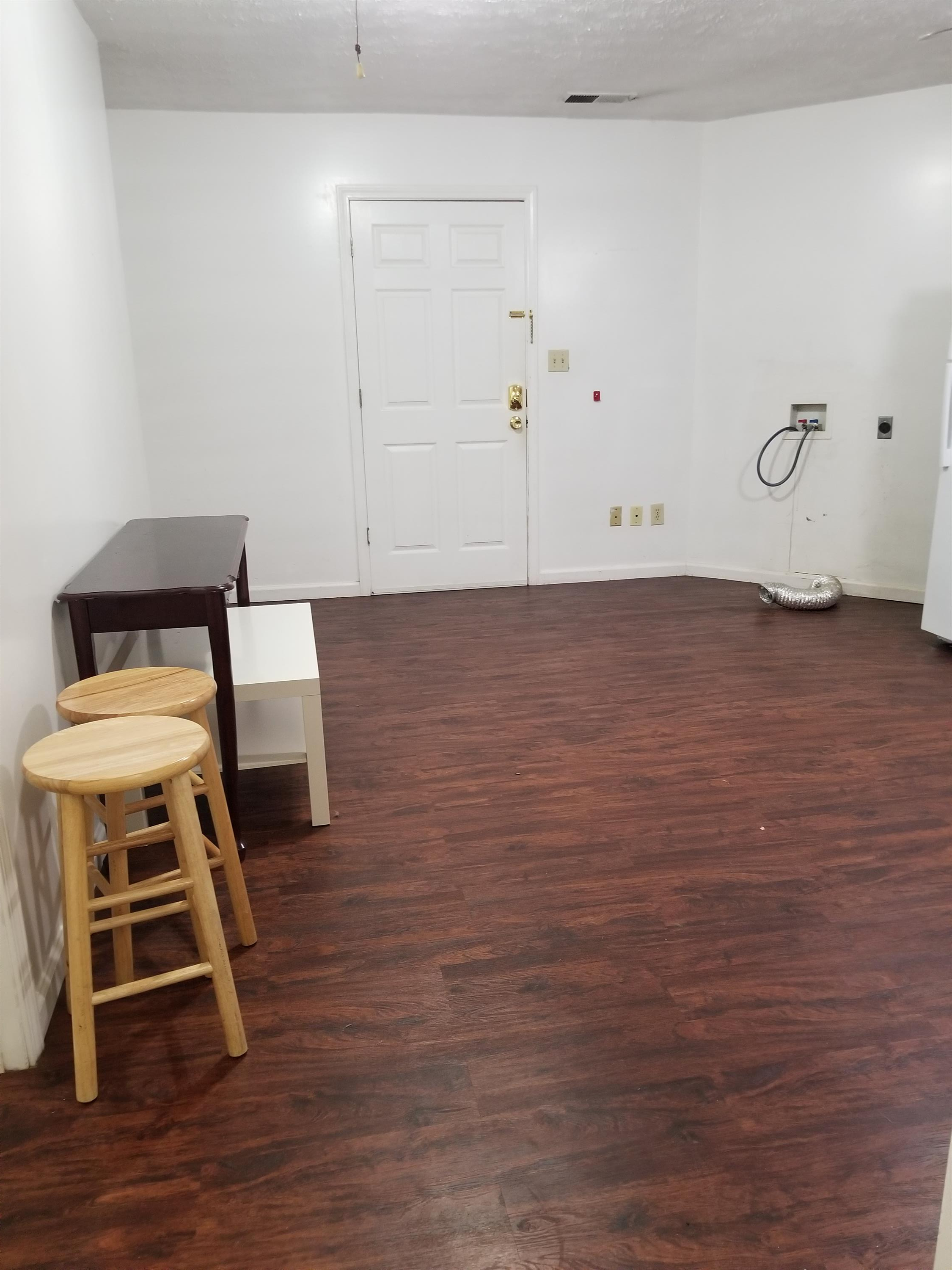 355 10th St NW unit 2 – photo 1