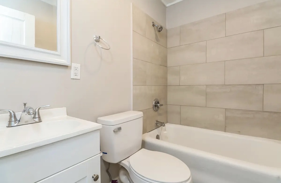 1518 E Pearl Ave – photo 5