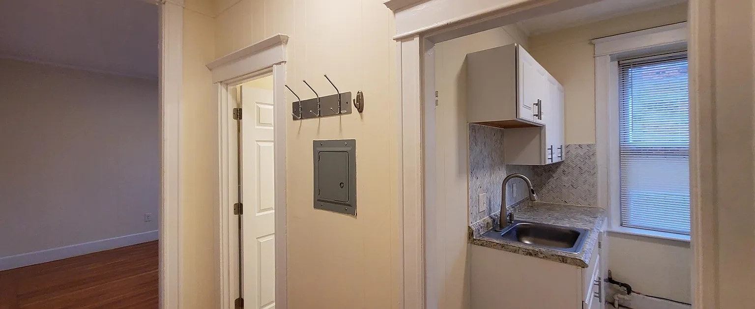91 Kilmarnock St. – photo 1