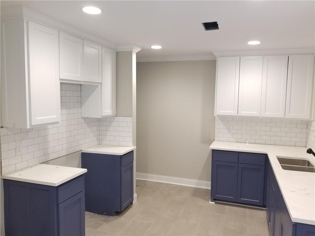 3715 Winbourne Ave – photo 2