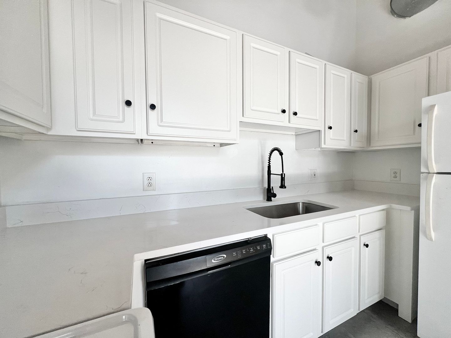 3307 Scranton Rd unit 205 – photo 3