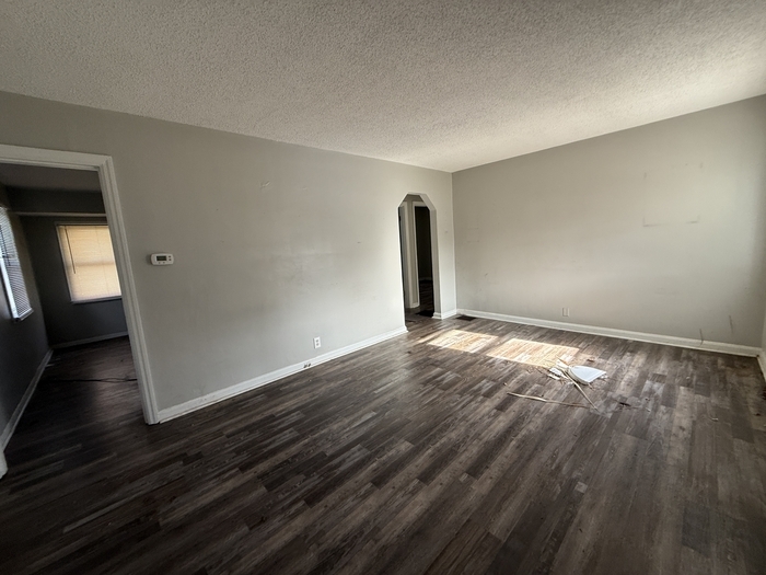 3718 Charloe Ct – photo 3