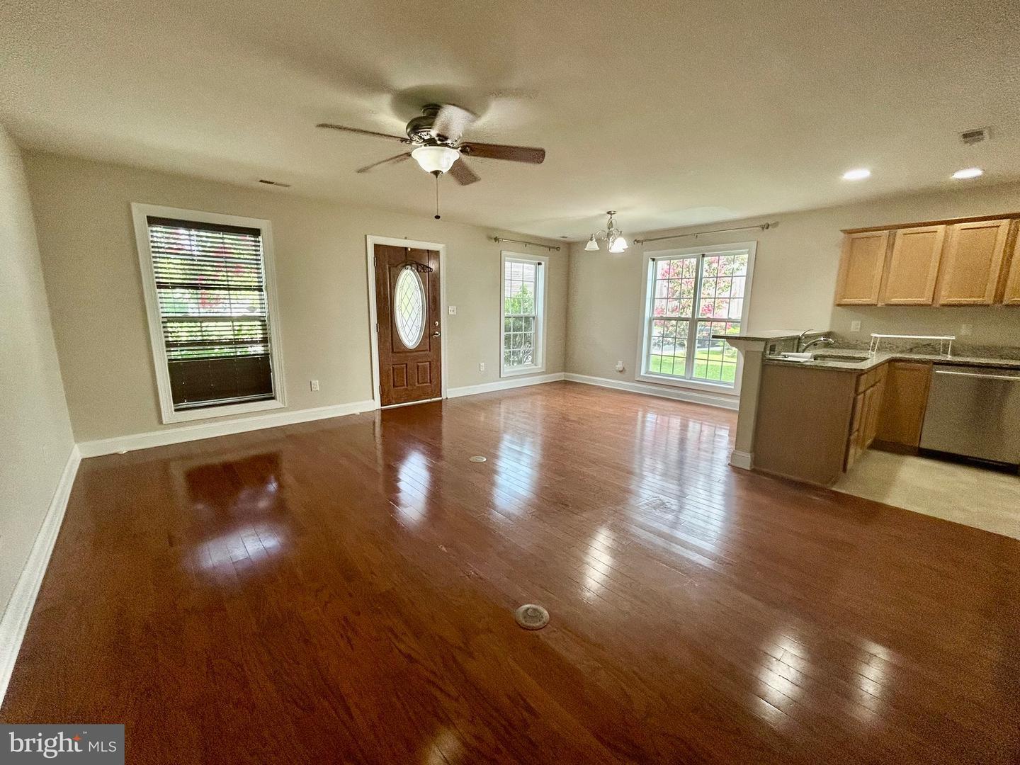116 Village Center Blvd – photo 3