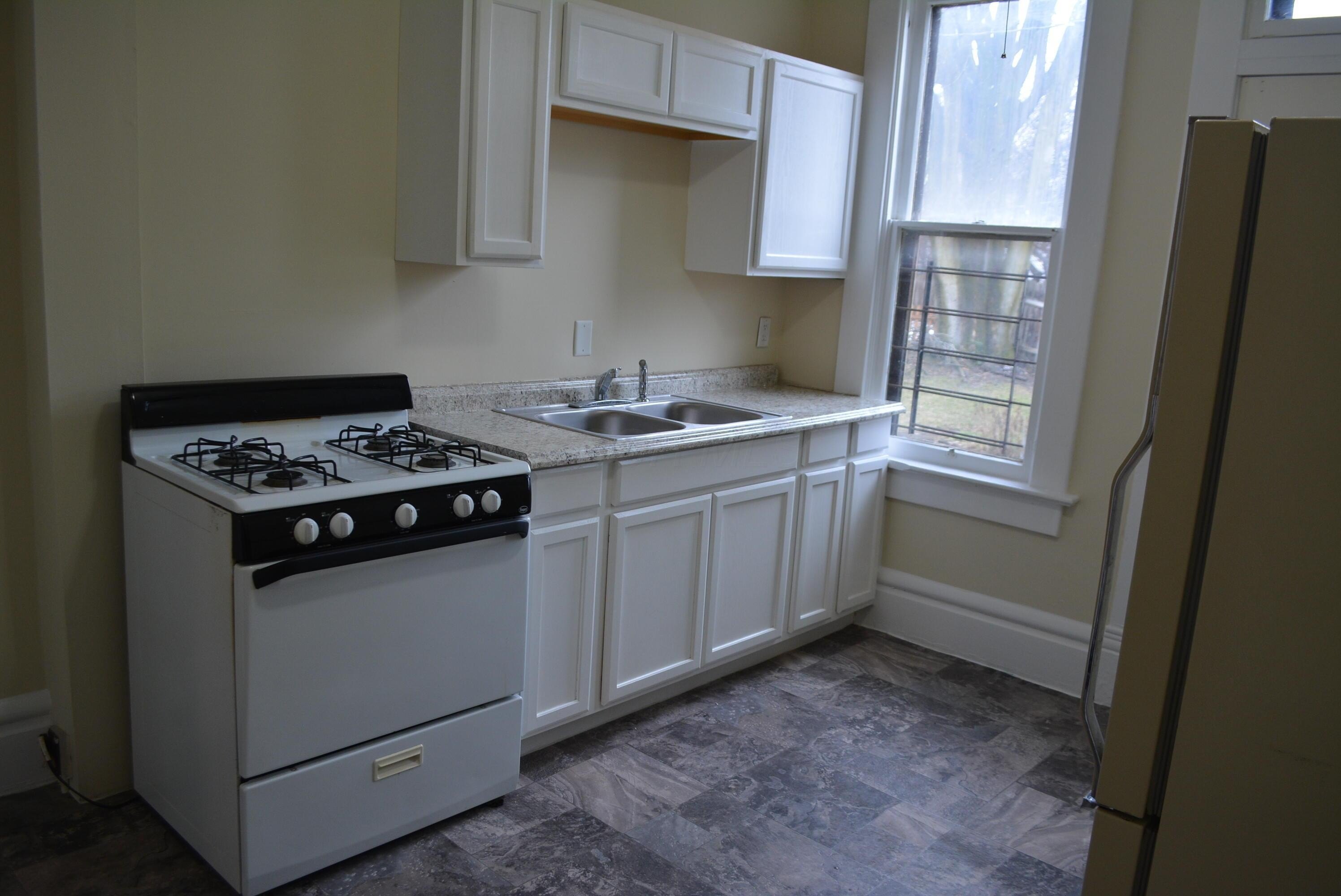 1257 Dennison Ave – photo 4