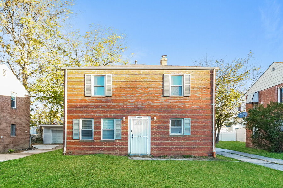 20231 Crystal Ave – photo 1