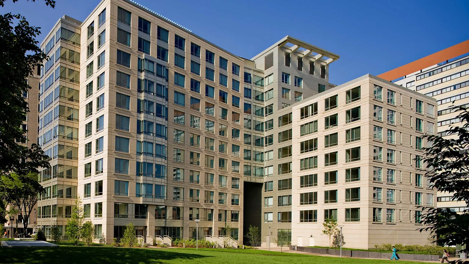 The West End Apartments – photo 2