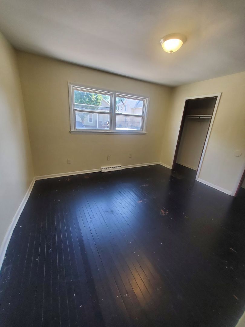 1634 Mead St unit Unit 1 - Lower Front – photo 4