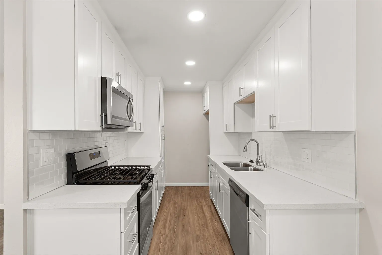 Vista Palms Apartment Homes- Yucaipa, CA – photo 3