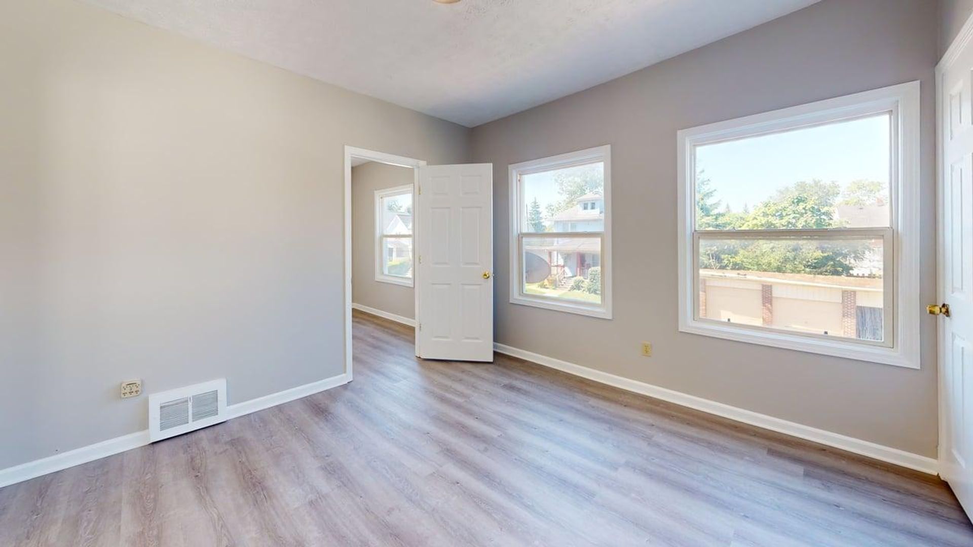 877 Rudyard Rd unit 879 Rudyard Rd - (877 Rudyard Rd - UP) – photo 5