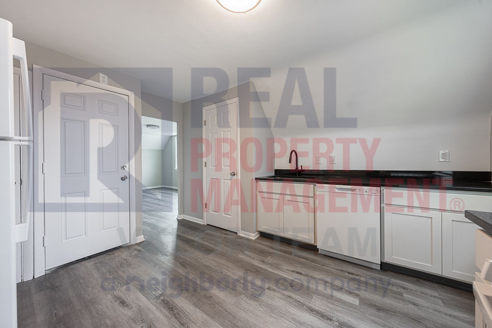 1930 Coltman Rd unit Unit #4 – photo 3