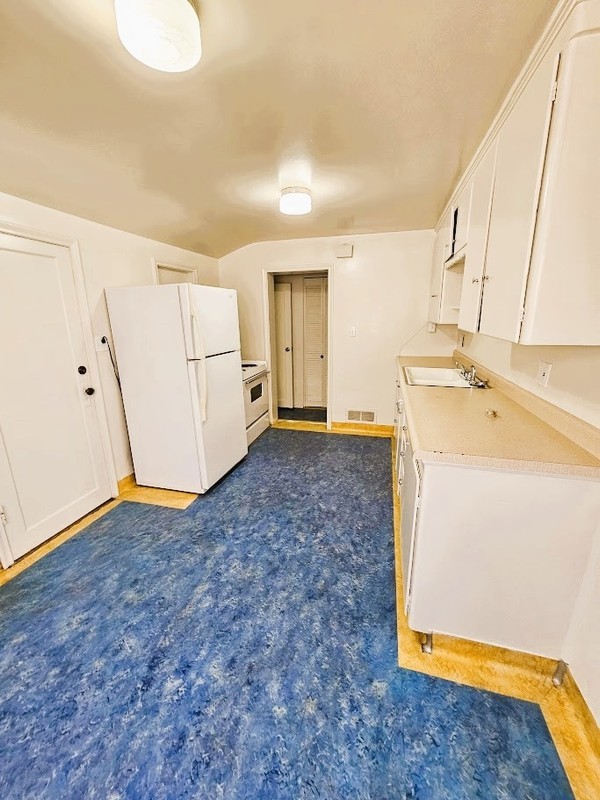 732 S McClelland St – photo 3