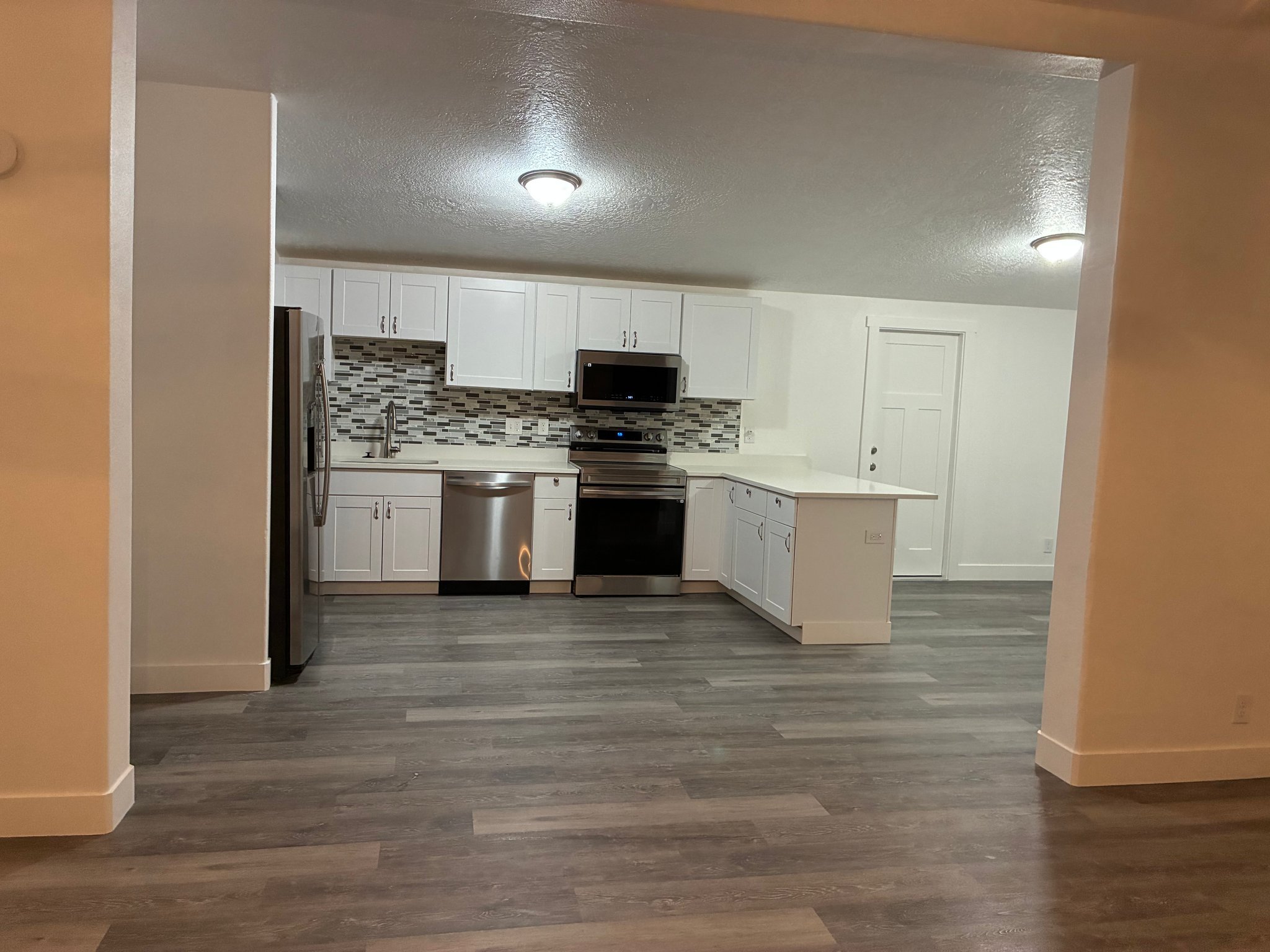 216 W Apple St unit 1 – photo 2