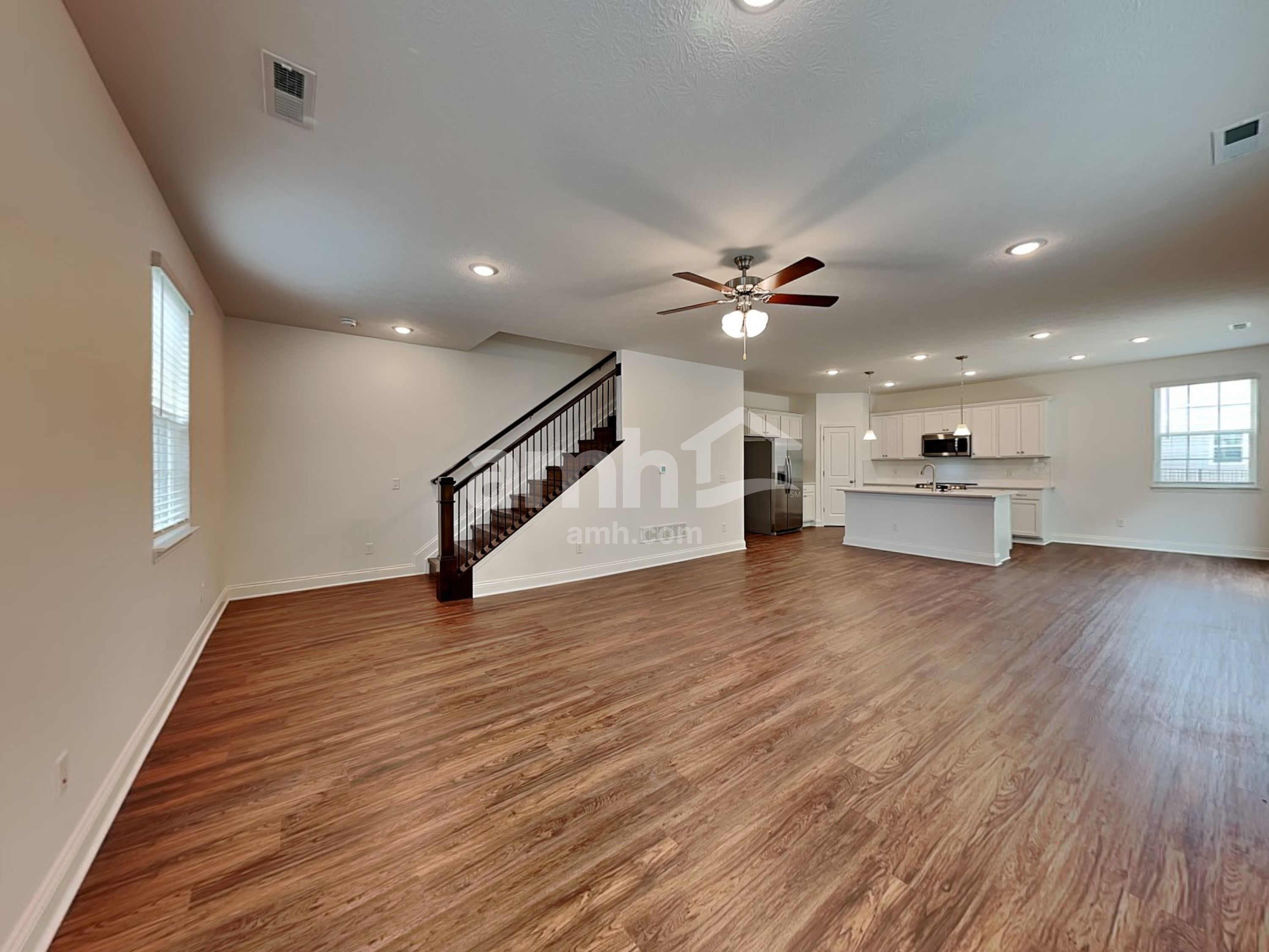 8284 North Point Dr – photo 5