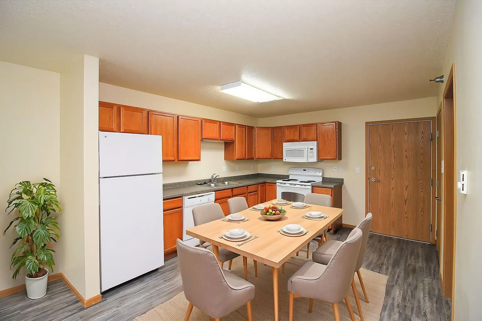 Country Meadows Apartments – photo 4