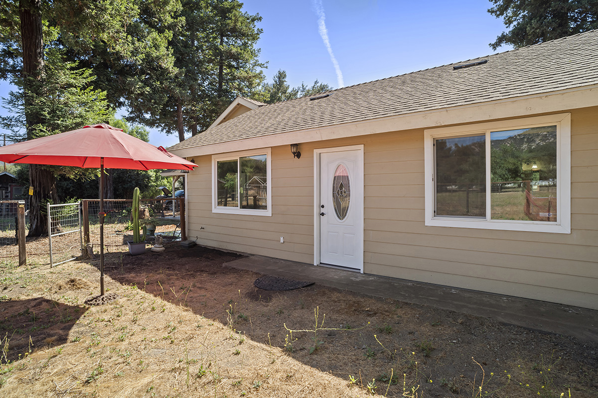 2629 N Twin Oaks Valley Rd – photo 2