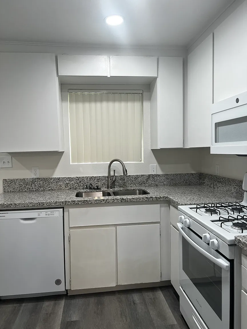 Palm Gates Apartments – photo 3