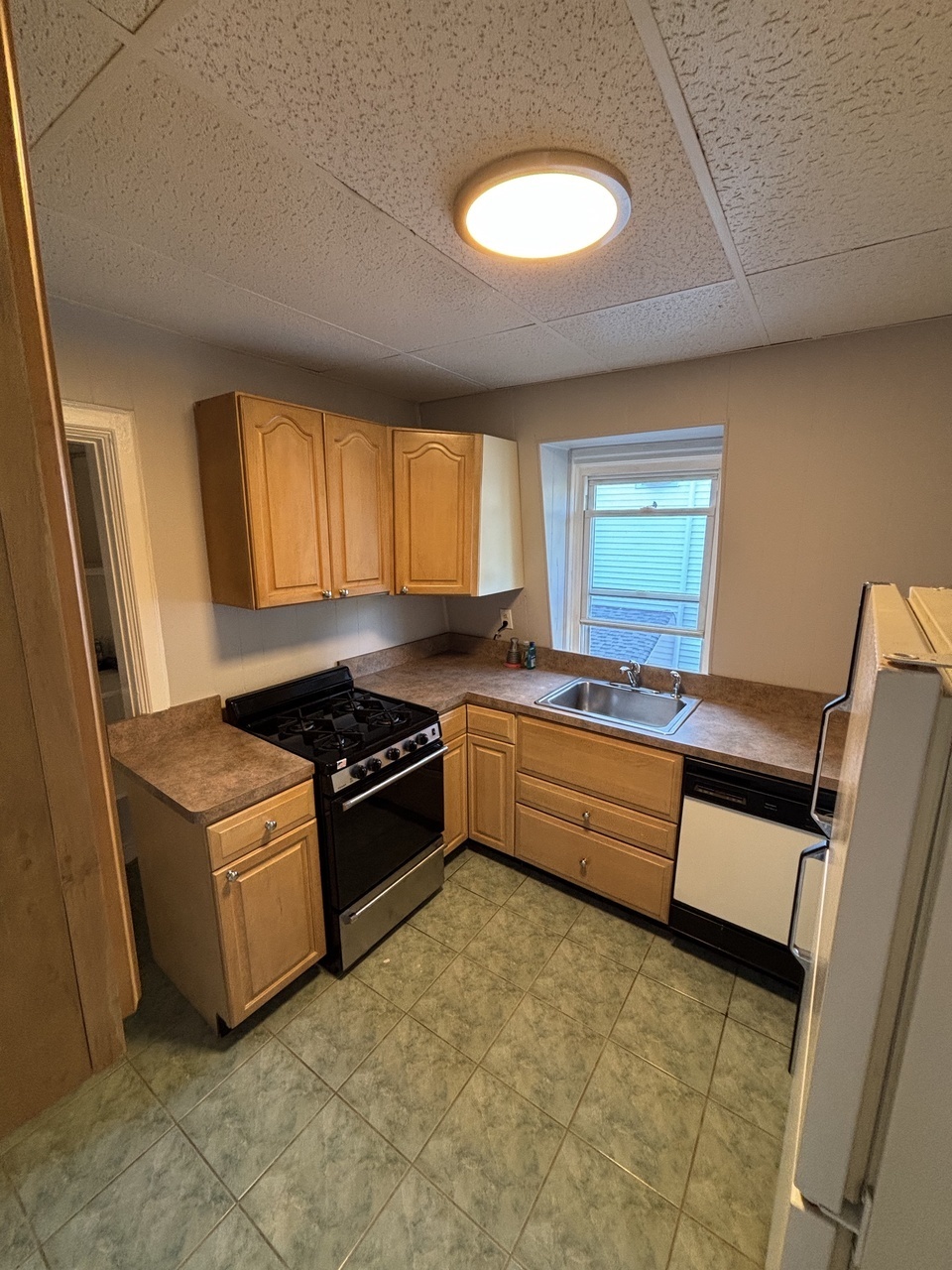 29 Grove St unit 2ND – photo 2