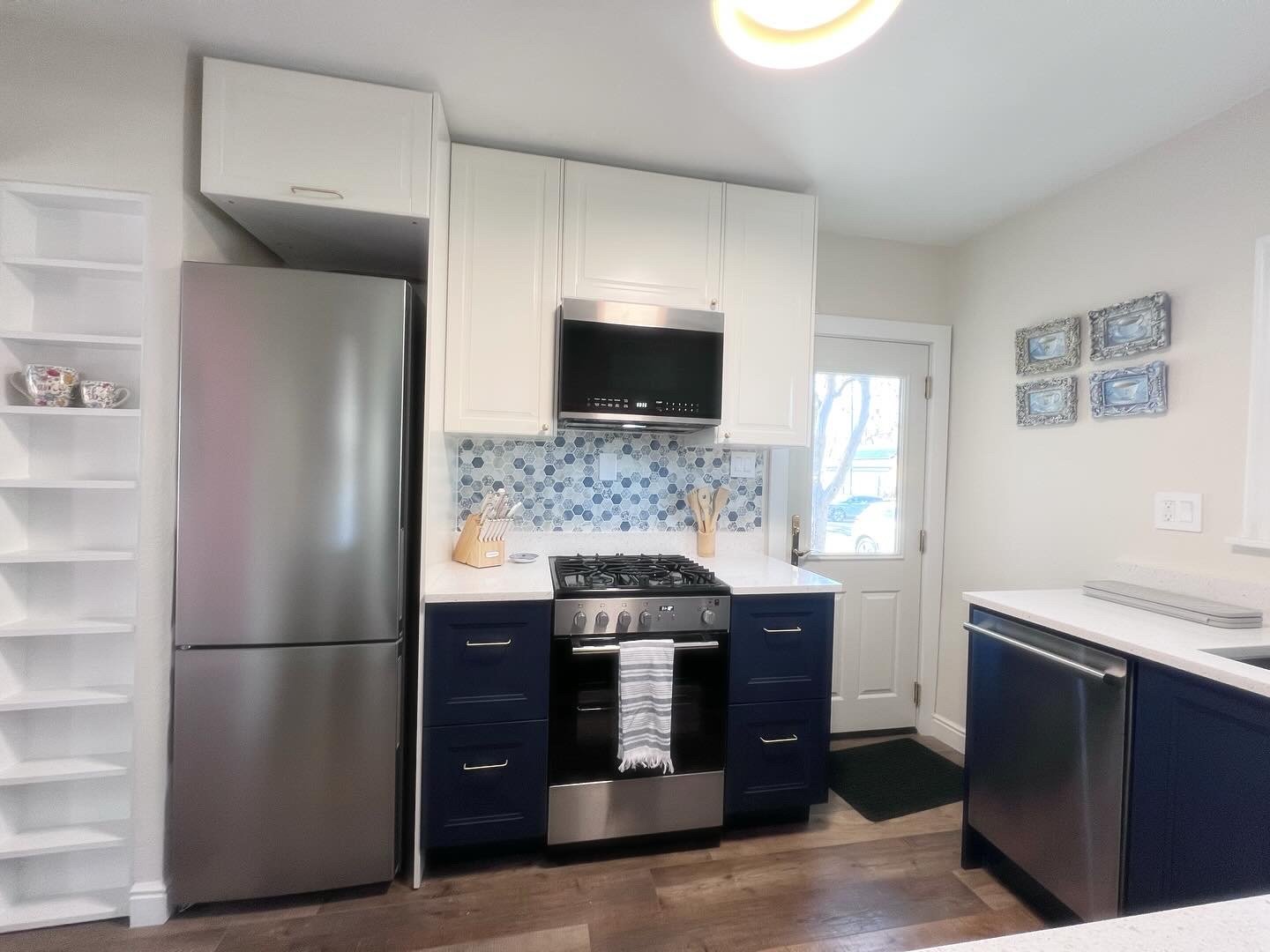 240 Fern Ave N – photo 5