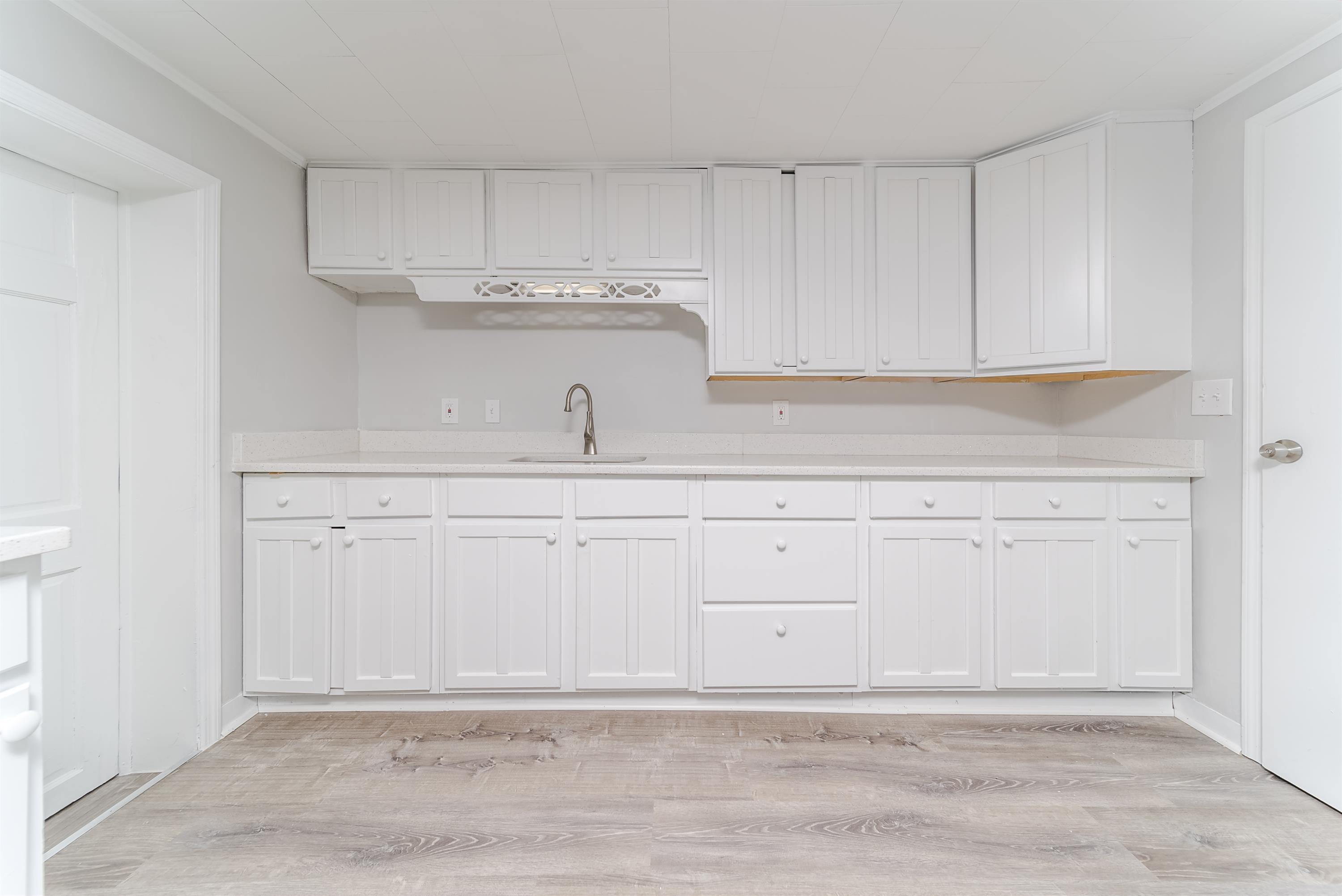 824 2nd St – photo 2