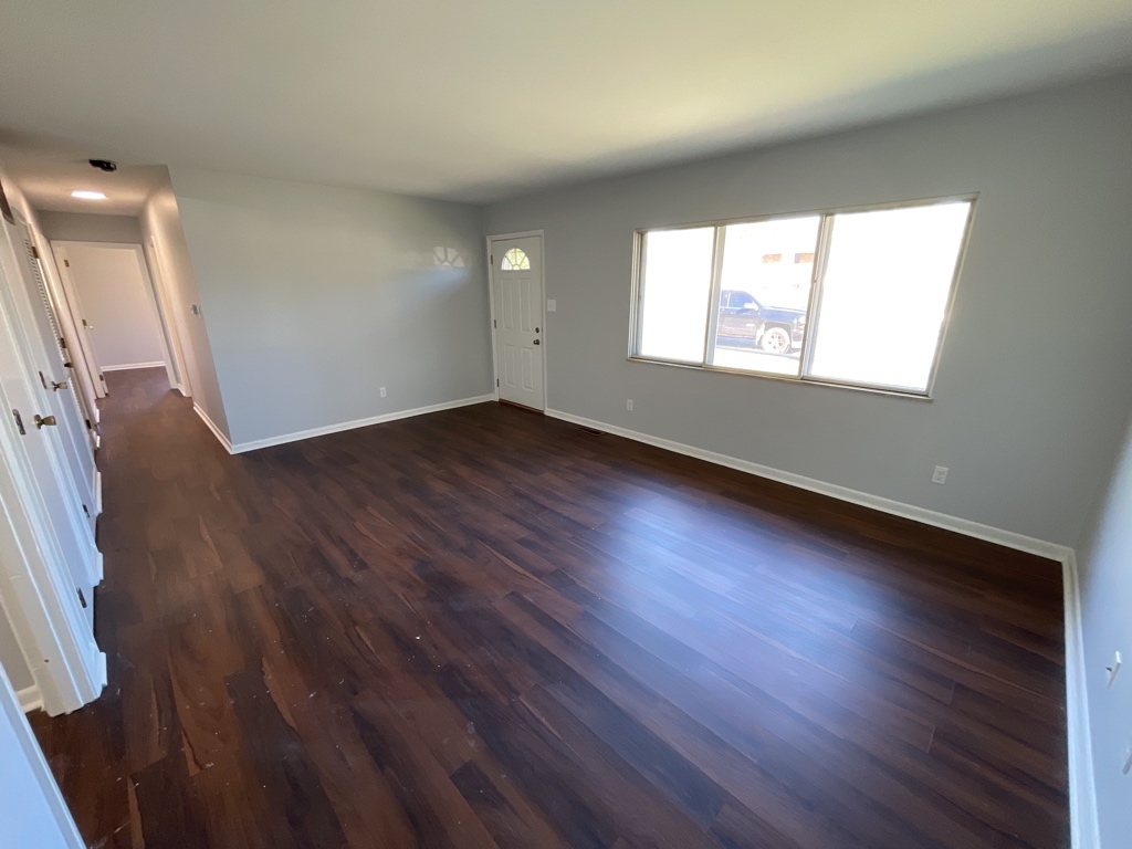 3306 Elman Dr – photo 3
