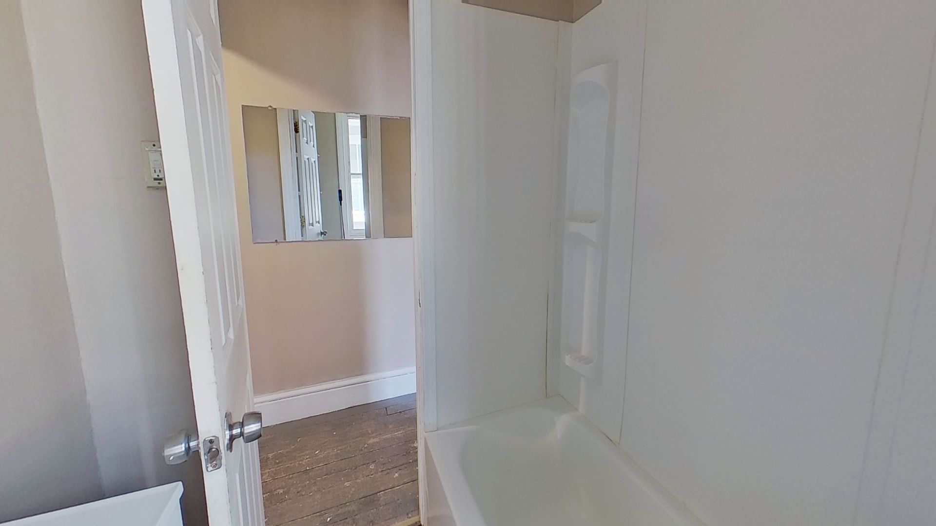 702 W Philadelphia St – photo 5