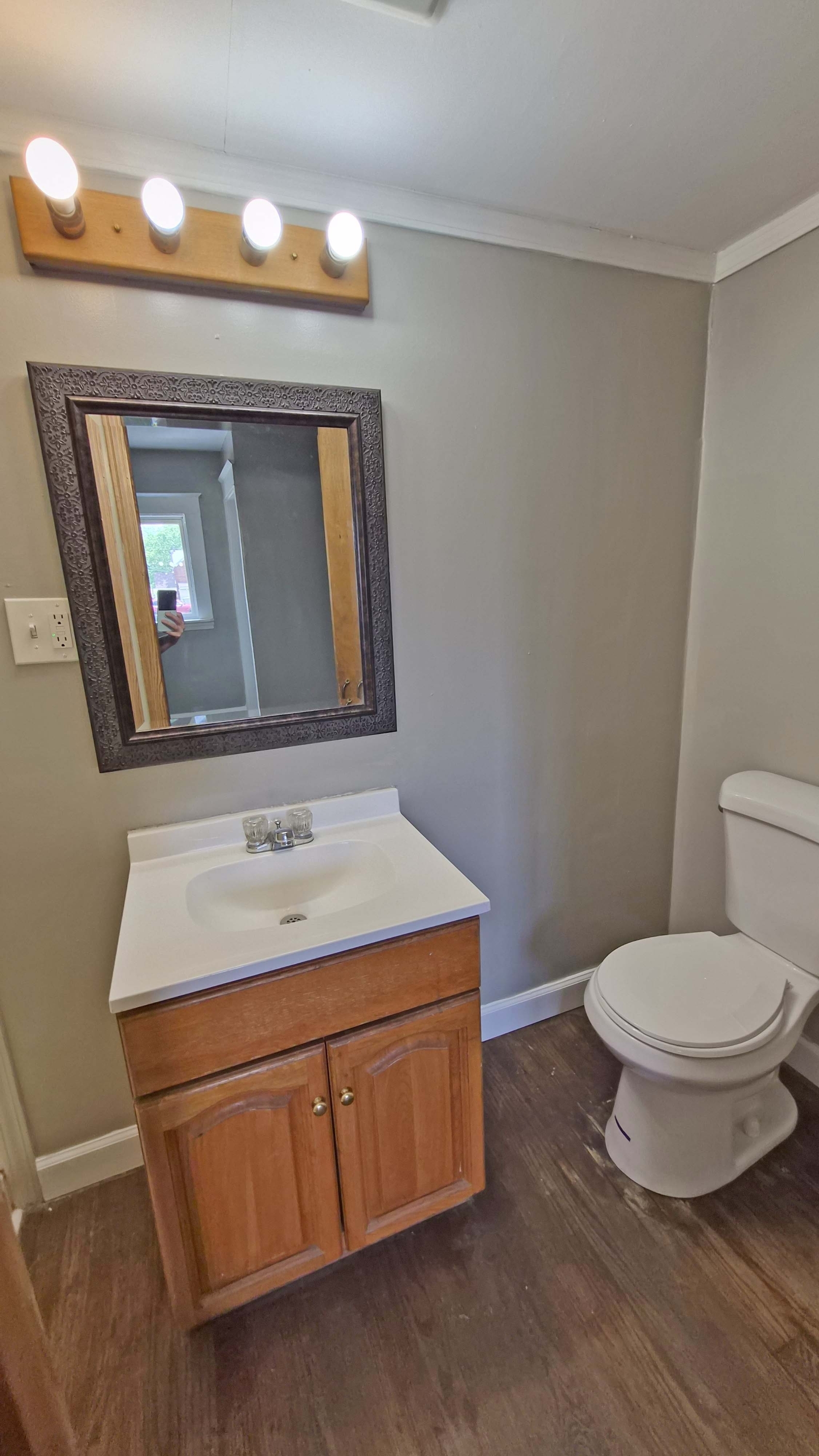 2311 Oakwood Ave – photo 3
